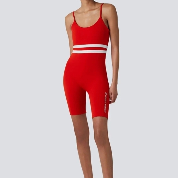 New Perfect Moment Seamless Stripe Red Fitness Suit NWT Large - Picture 3 of 13